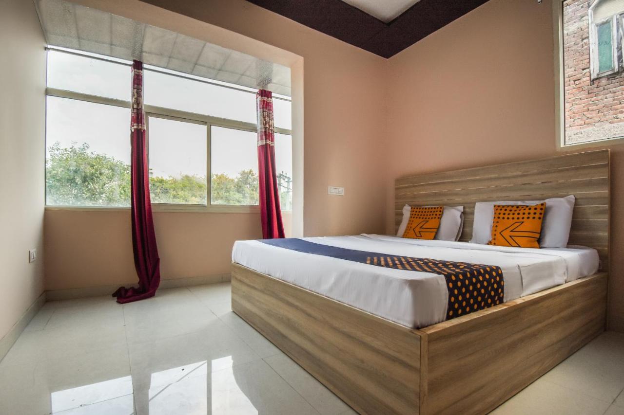 Hotel O Hi Tech Panchkula Luaran gambar