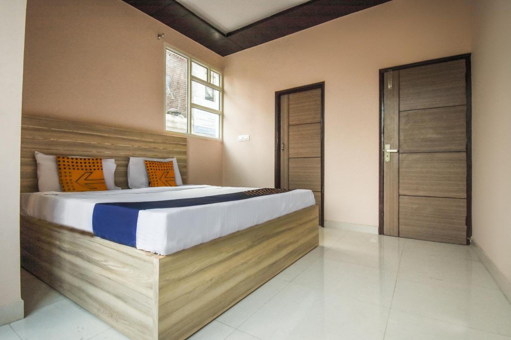 Hotel O Hi Tech Panchkula Luaran gambar