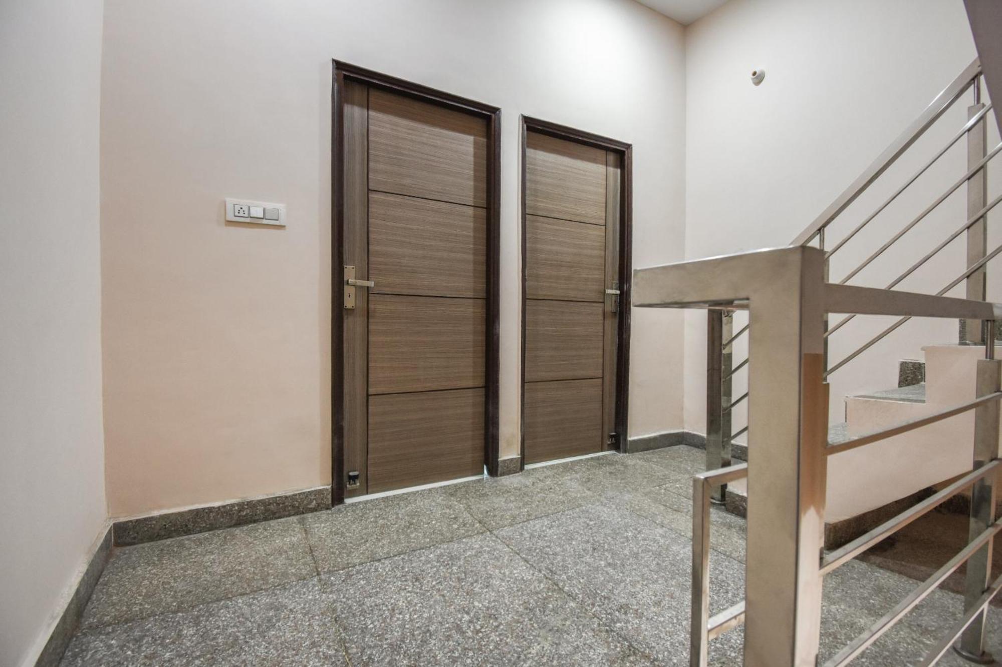 Hotel O Hi Tech Panchkula Luaran gambar