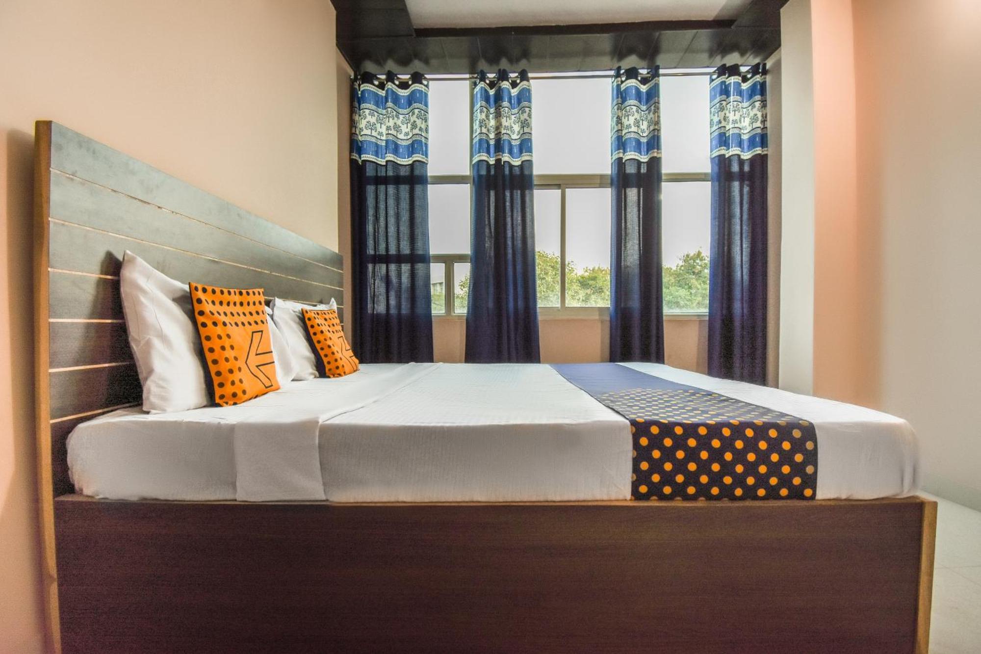 Hotel O Hi Tech Panchkula Luaran gambar